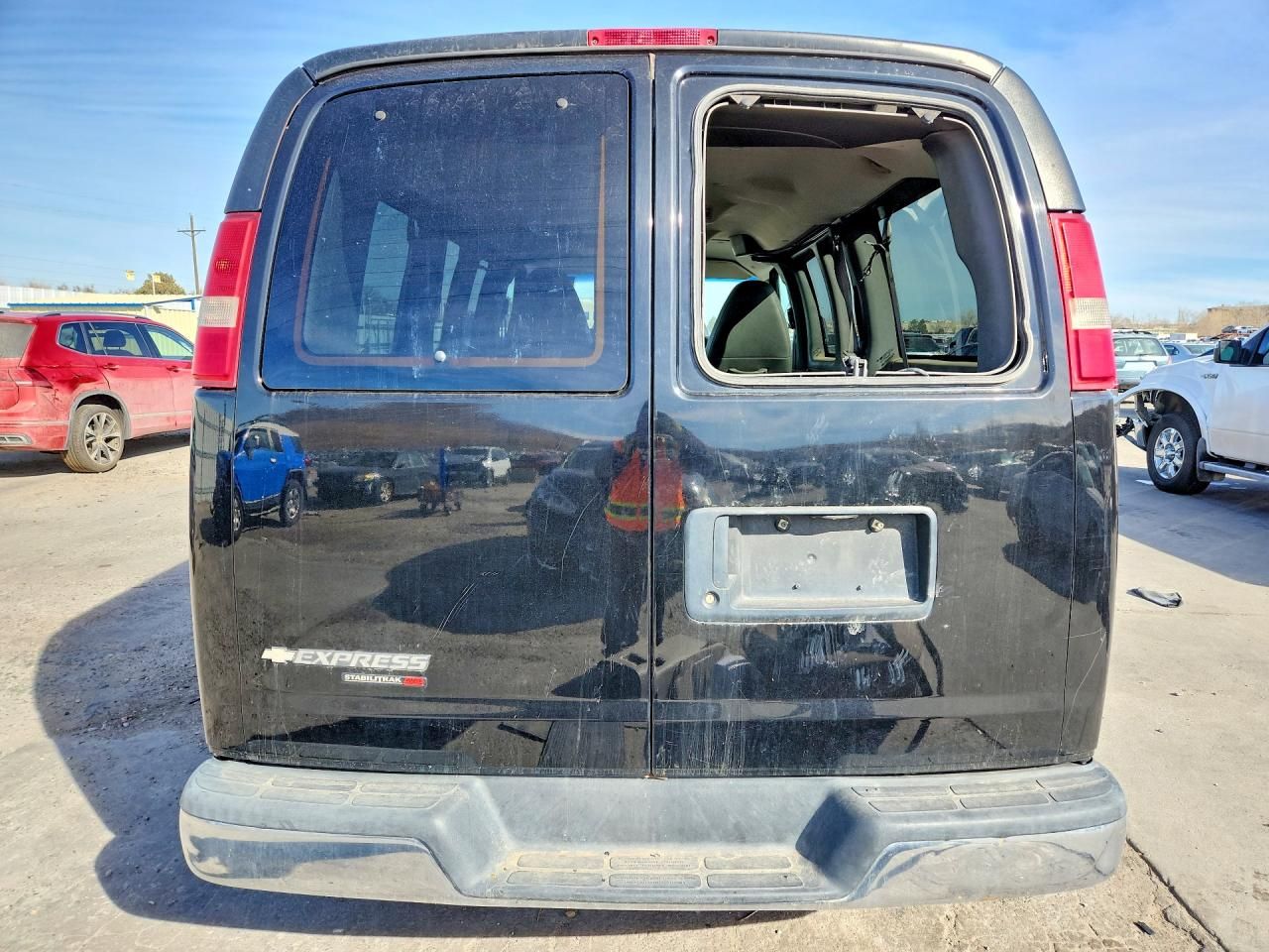 2014 Chevrolet Express G1500 lt