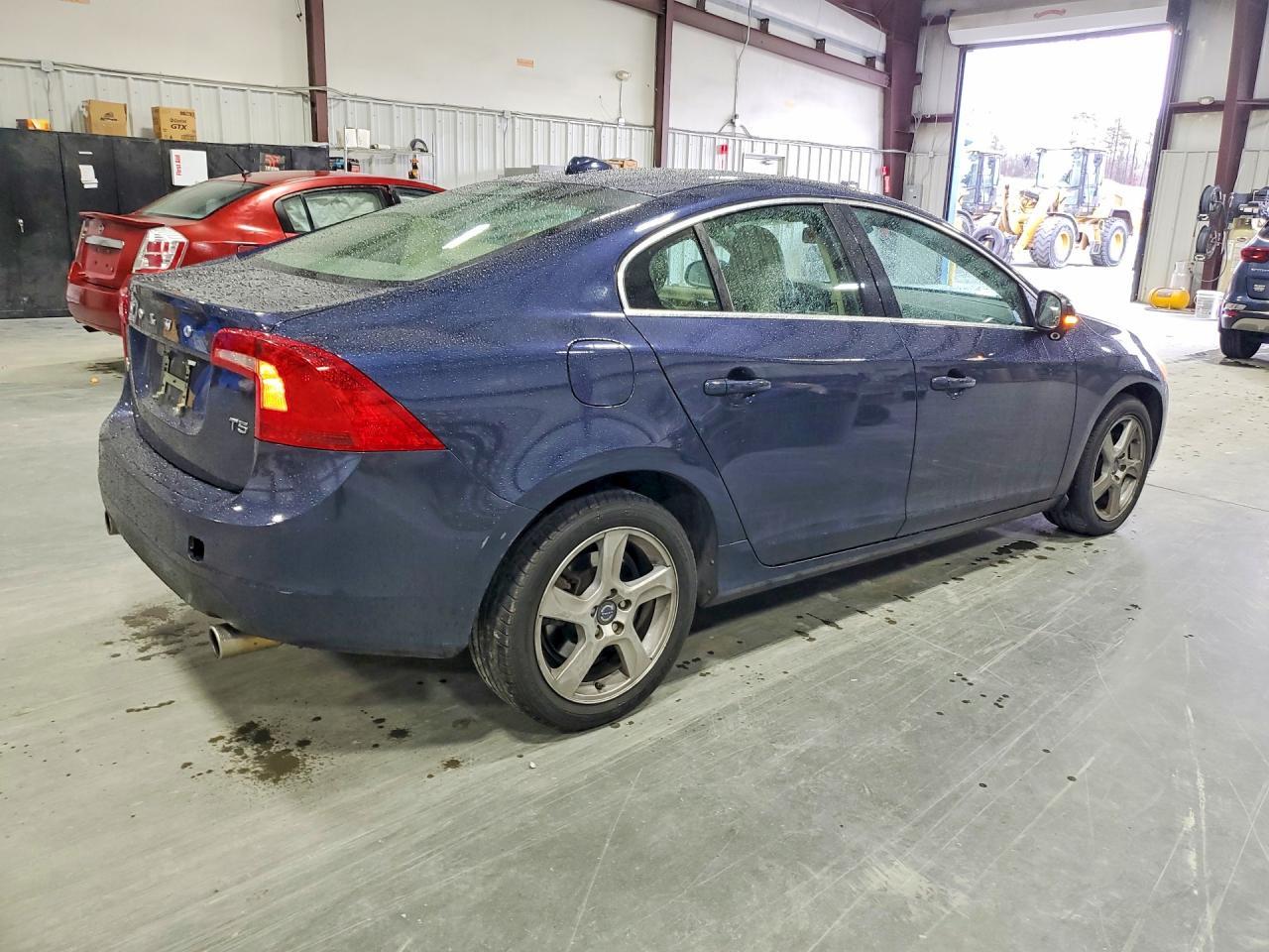 2013 Volvo S60 T5