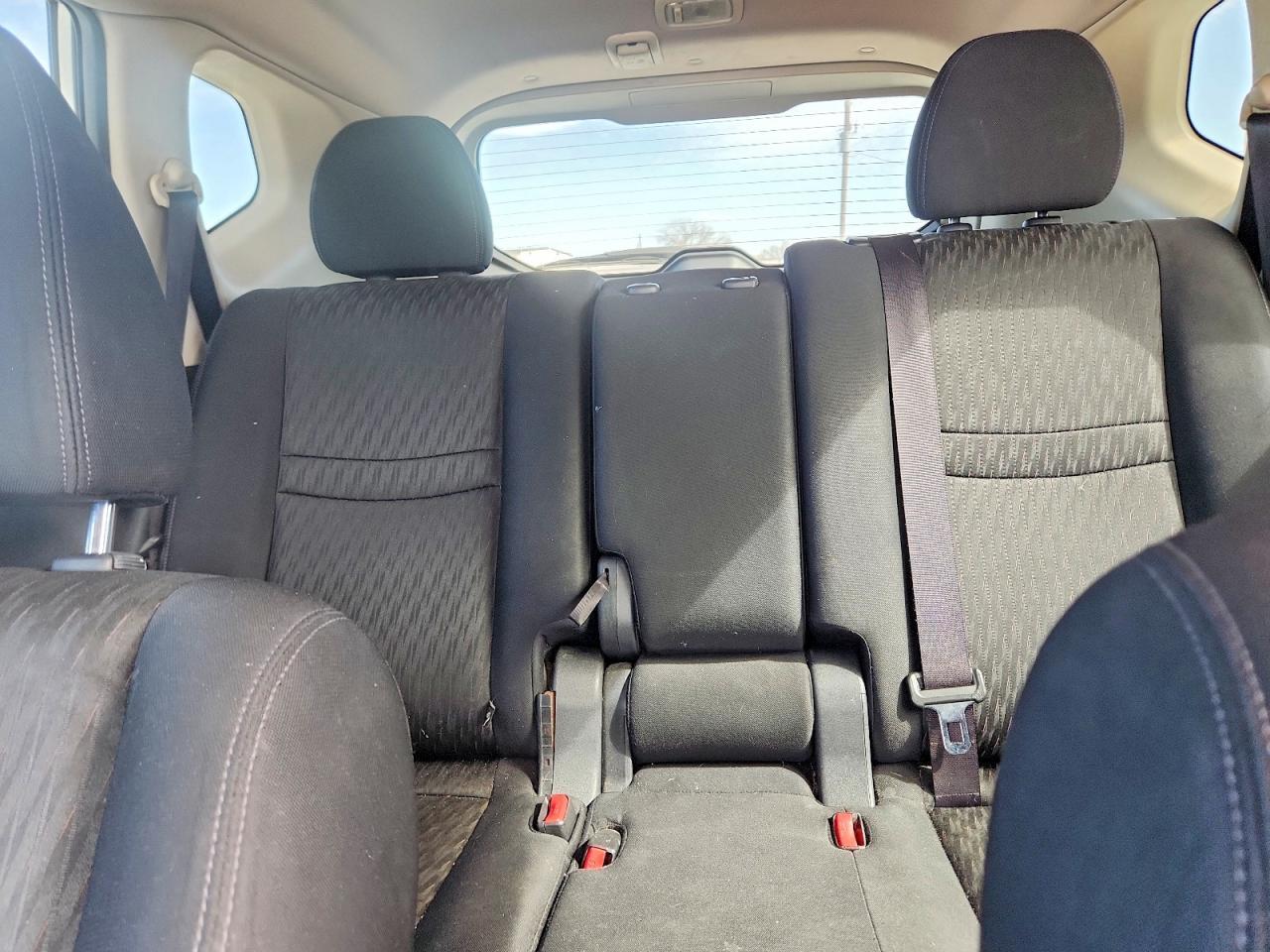 2017 Nissan Rogue s