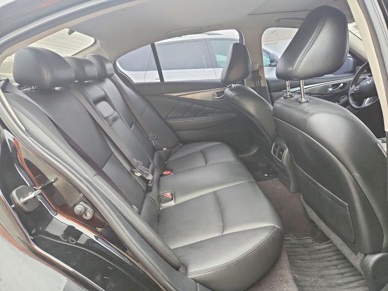 2017 Infinity Q50
