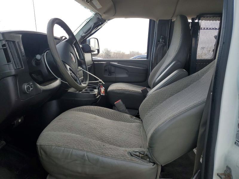2013 GMC Savana G3500 lt