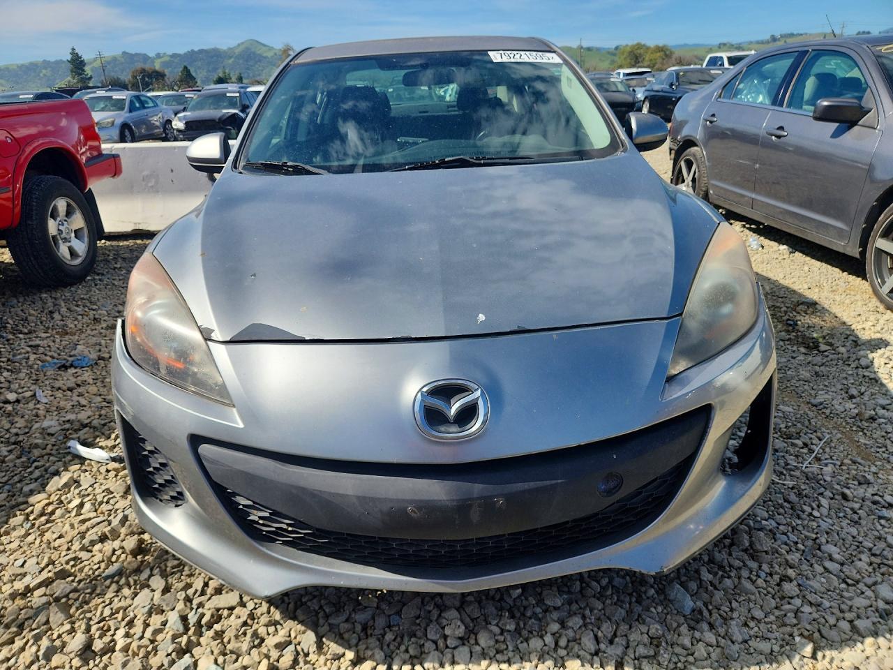 2013 Mazda 3 I