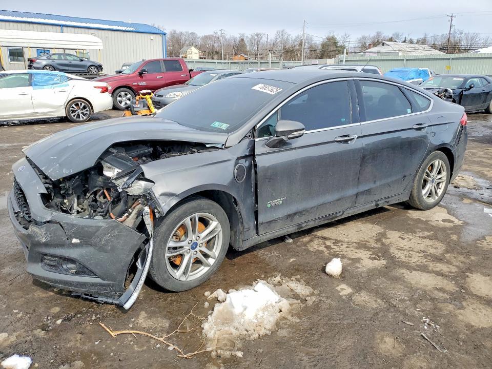 2016 Ford Fusion Titanium Phev