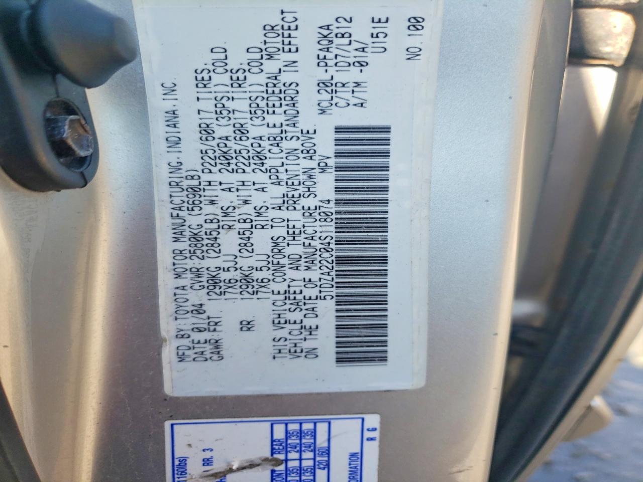 2004 Toyota Sienna xle 7 Passenger
