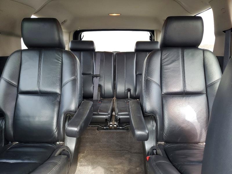 2011 Chevrolet Suburban K1500 lt