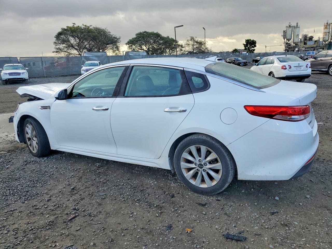 2016 KIA Optima ex