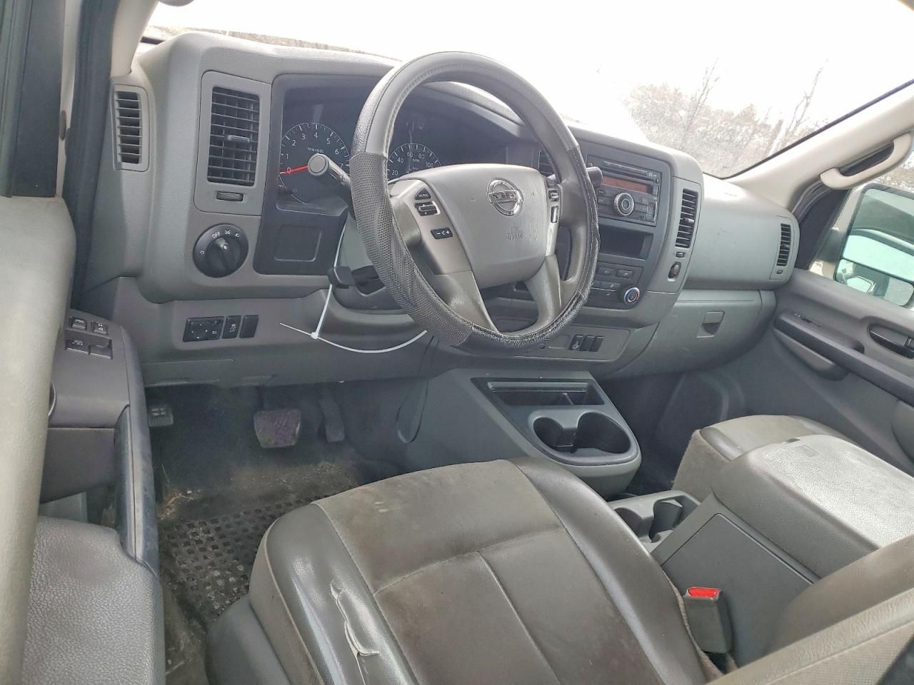 2014 Nissan NV2500 Delivery Van