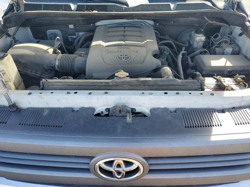2014 Toyota Tundra SR5