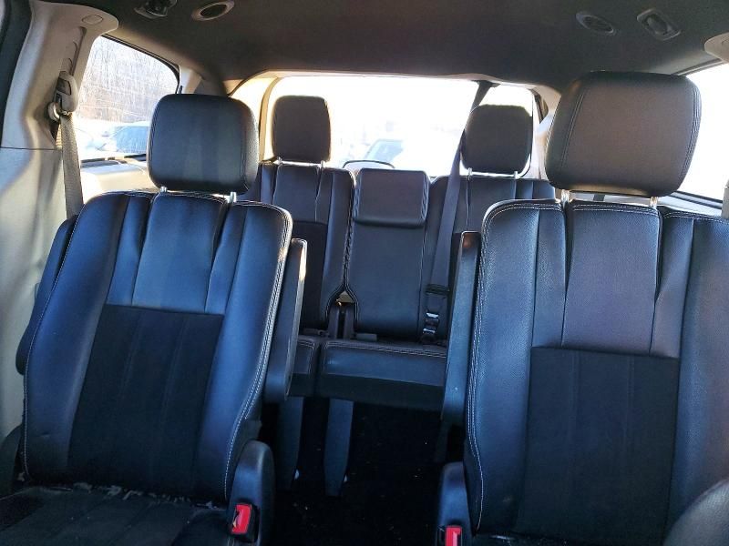 2020 Dodge Grand Caravan sxt