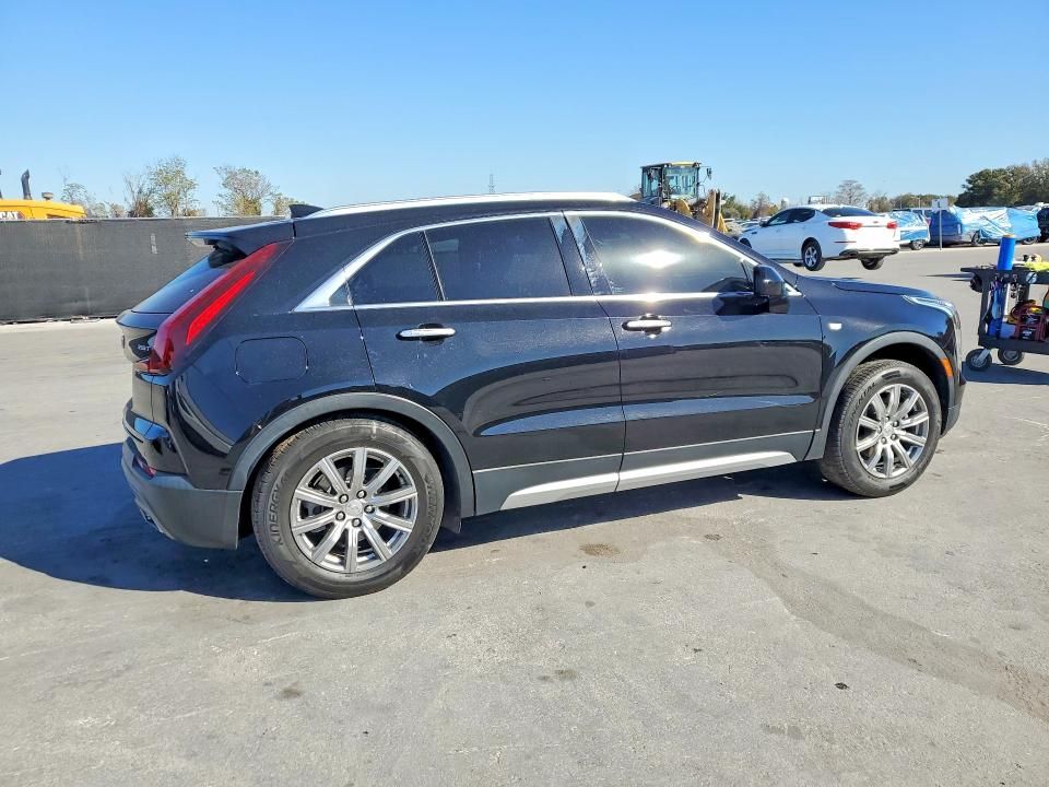 2020 Cadillac XT4 Premium Luxury