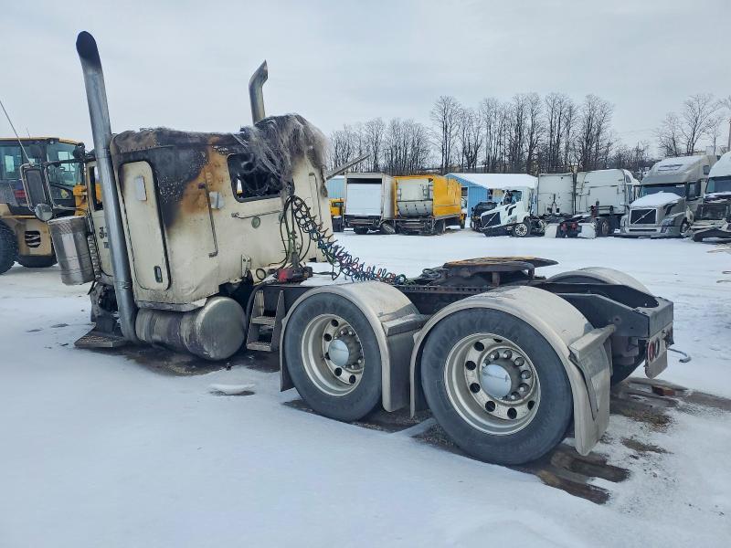 2017 Peterbilt 389-Semi Truck