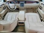 2006 Lincoln Town car Signature Limited