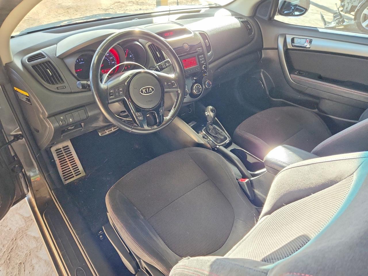 2013 KIA Forte sx