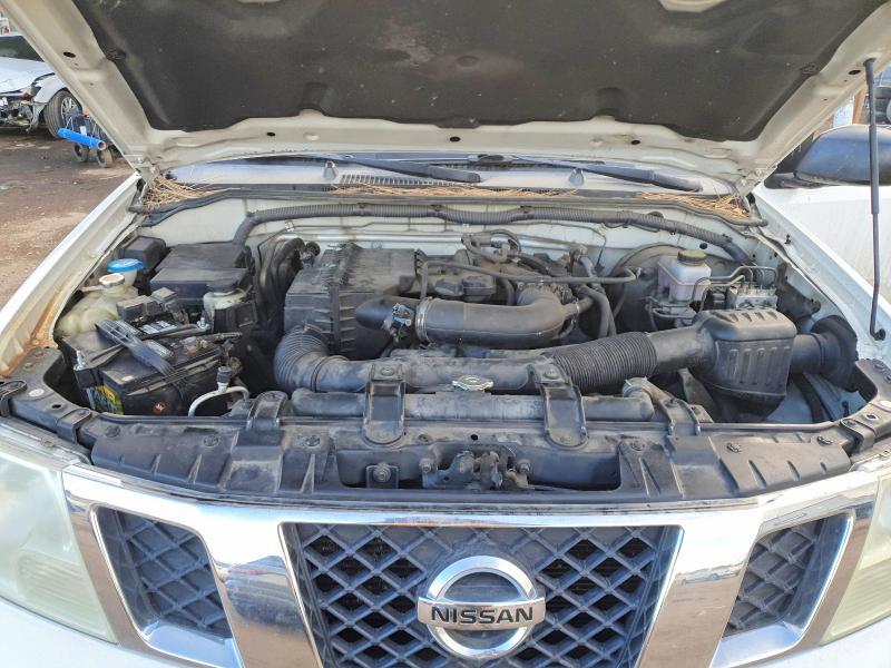 2012 Nissan Frontier s
