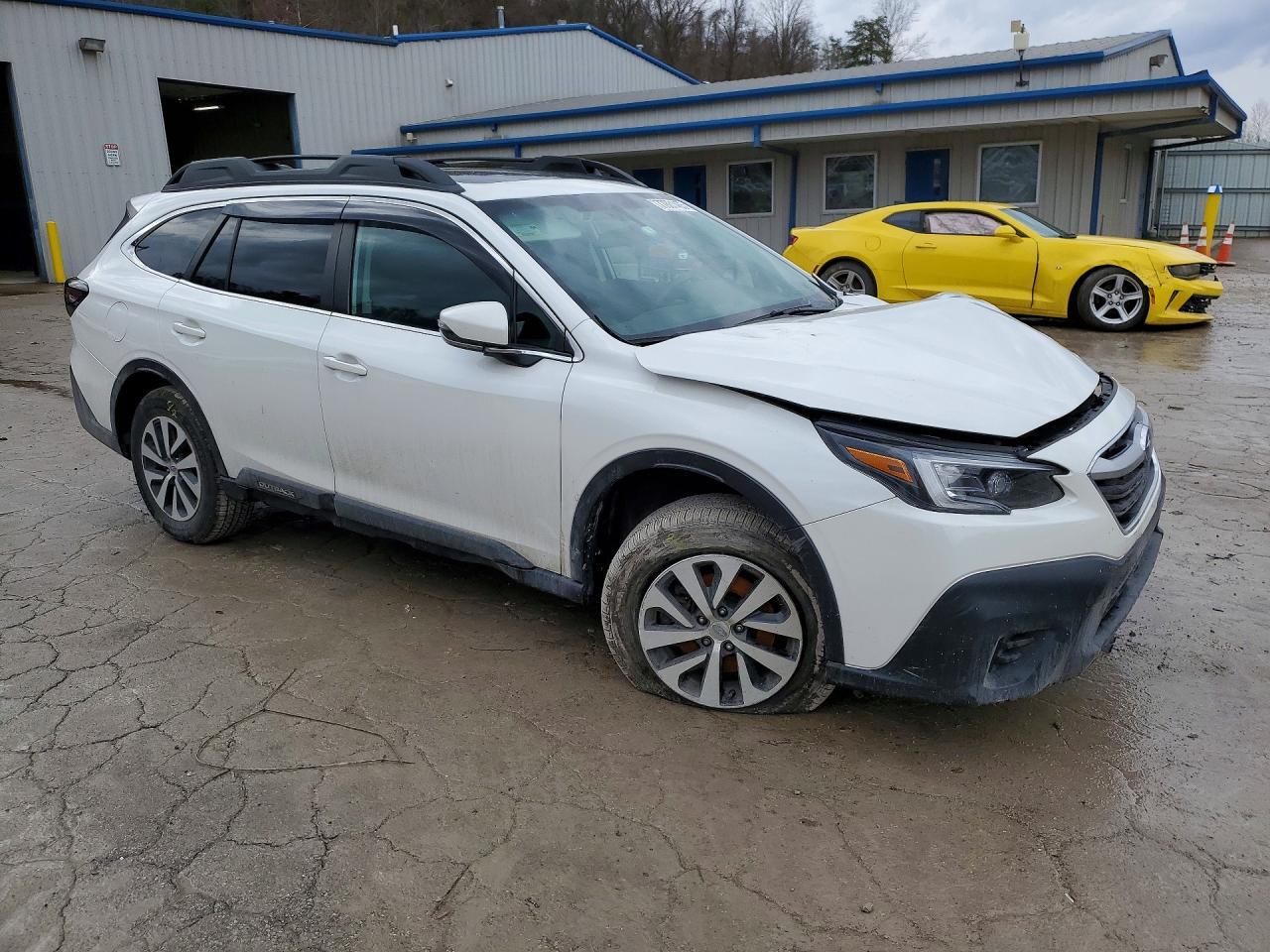 2022 Subaru Outback Premium