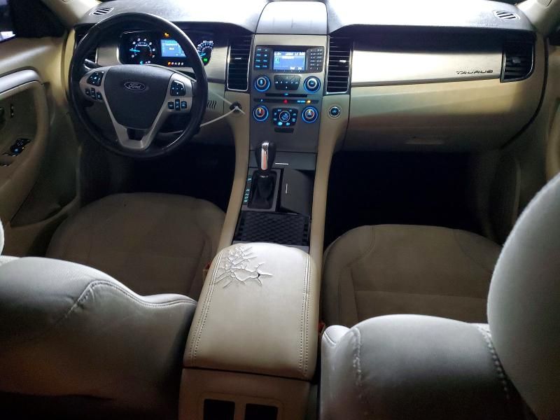 2013 Ford Taurus sel