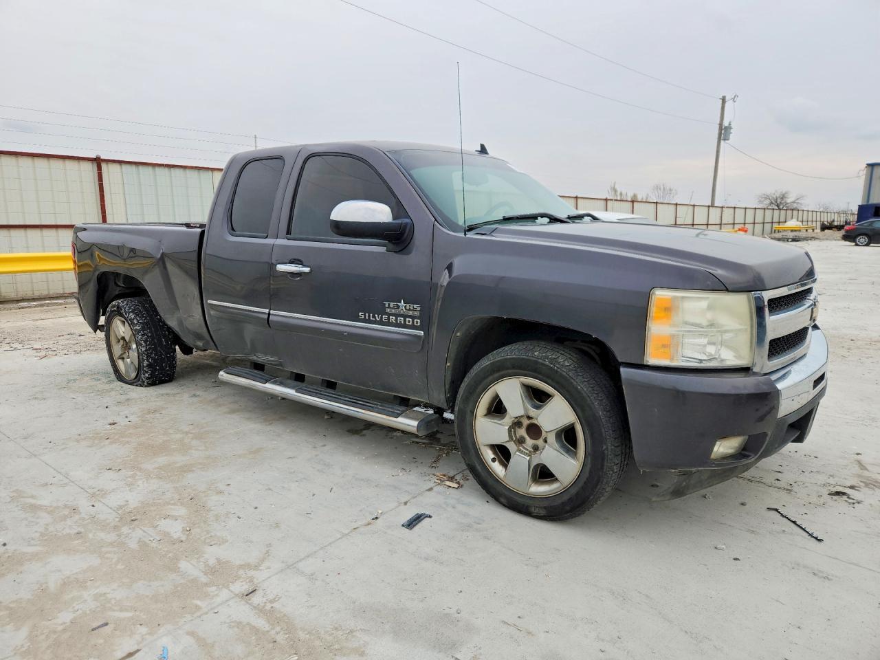 2011 Chevrolet Silverado C1500 lt