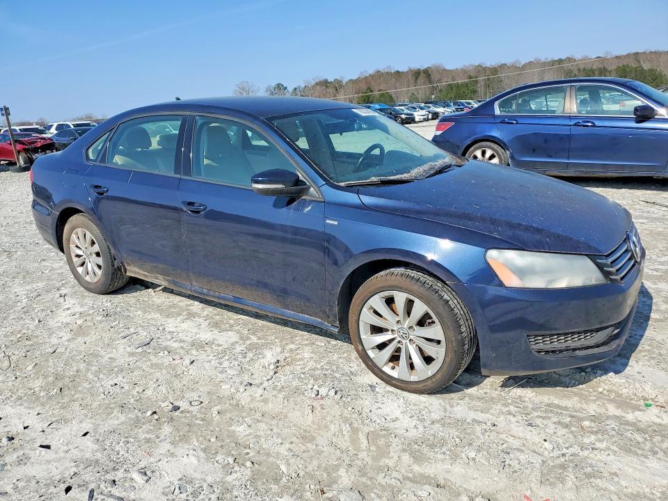 2015 Volkswagen Passat s