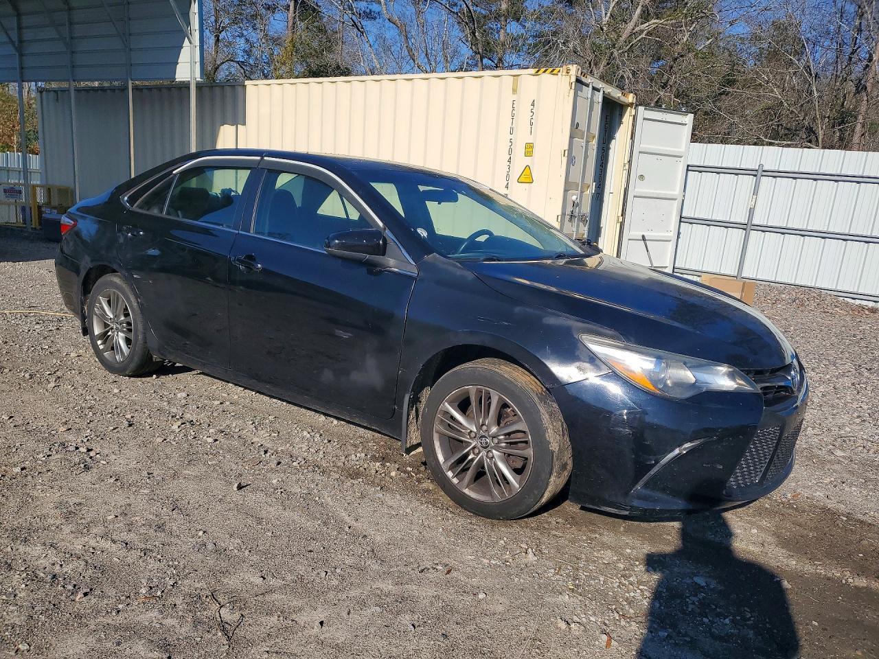 2015 Toyota Camry le