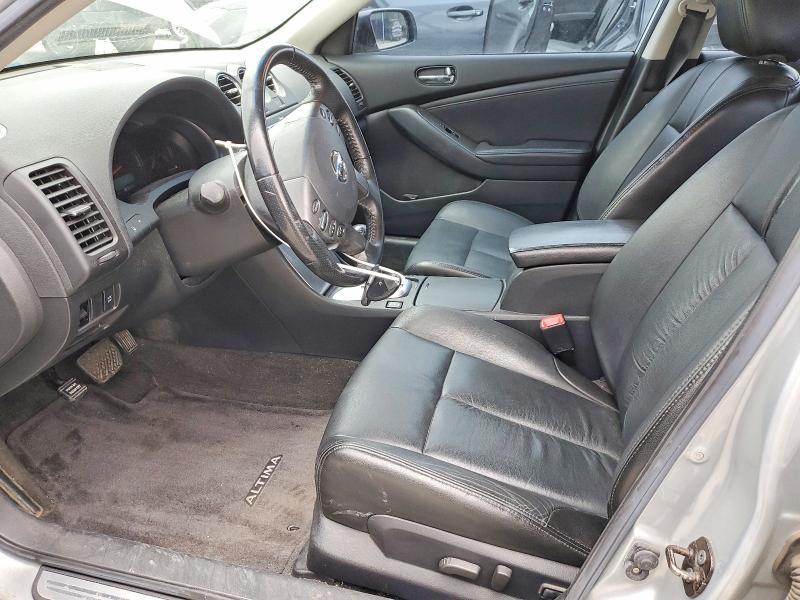 2010 Nissan Altima Base