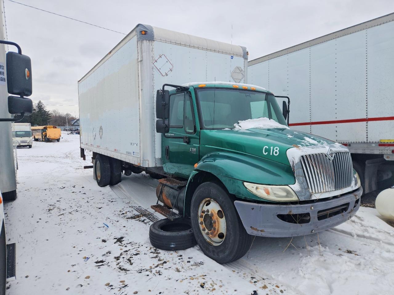 2008 International 4300 BOX Truck