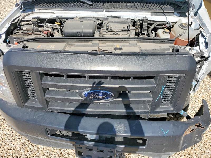 2022 Ford E350 BOX Truck