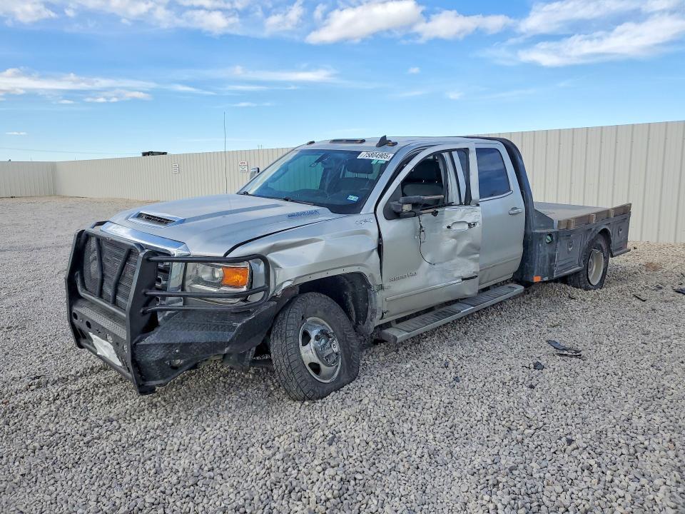 2018 GMC Sierra 350 Flatbed Truck