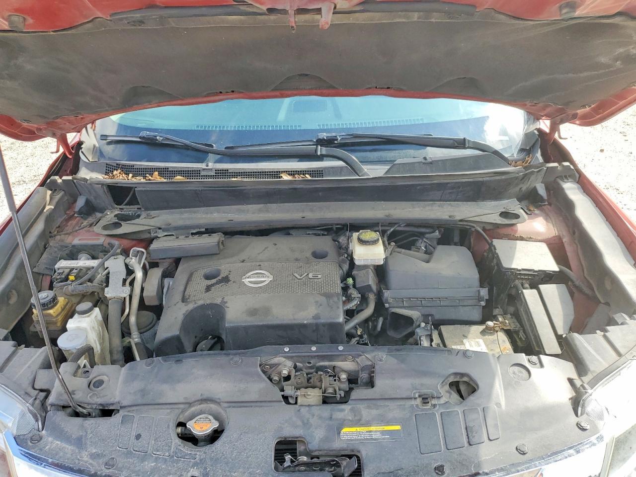 2014 Nissan Pathfinder s