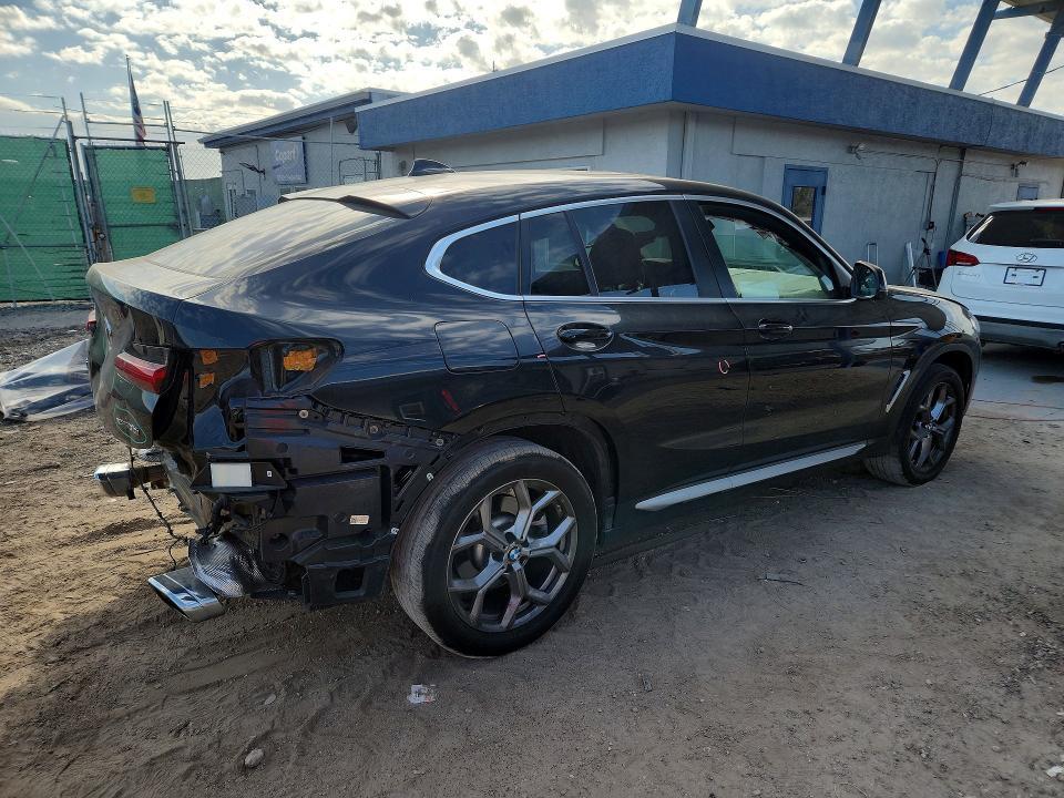 2023 BMW X4 Xdrive30i