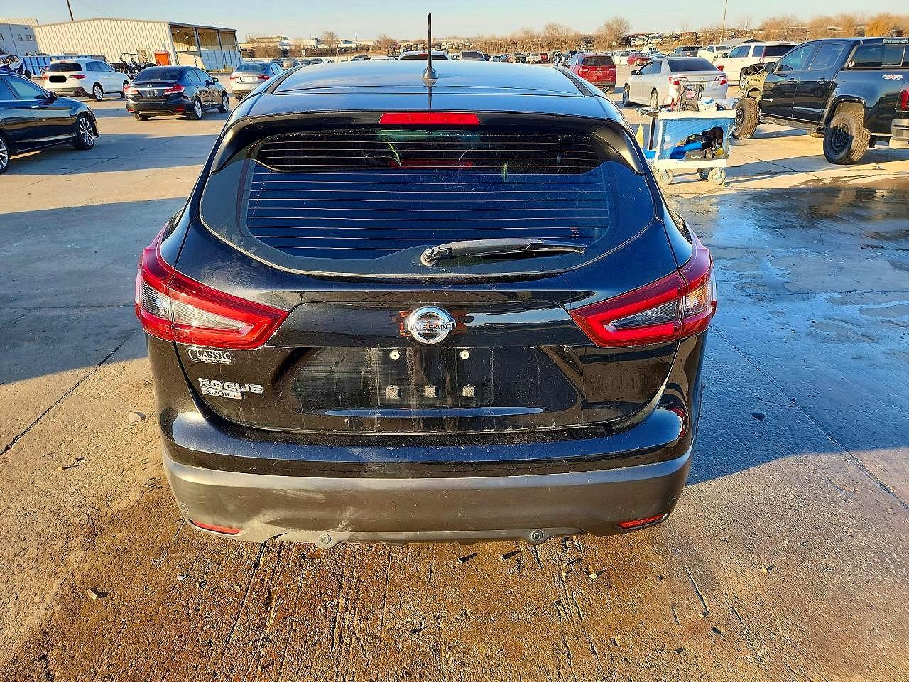 2020 Nissan Rogue Sport s