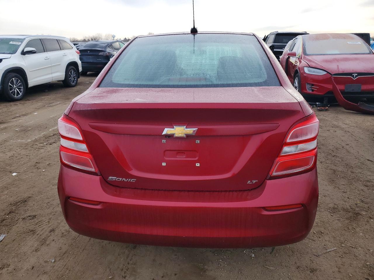 2020 Chevrolet Sonic lt