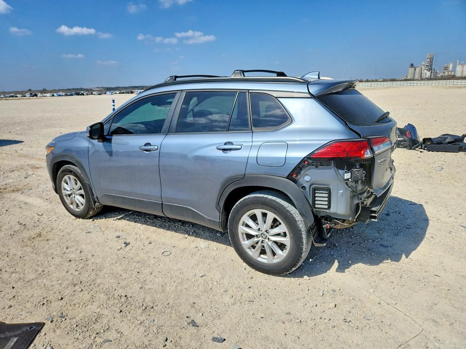 2024 Toyota Corolla Cross le