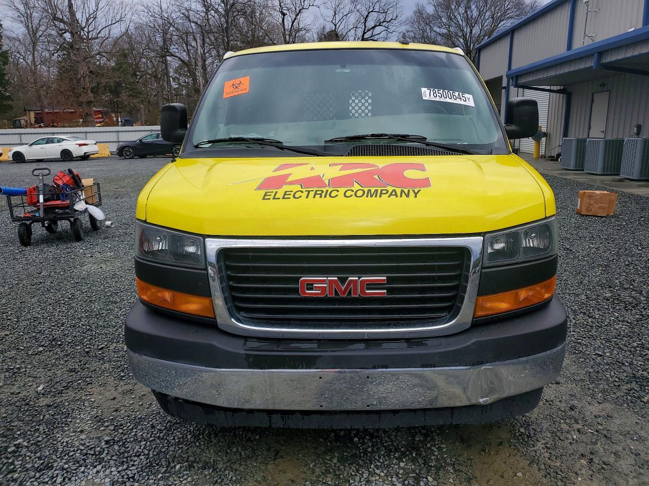 2022 GMC Savana 2500 Cargo Utility / Service Van