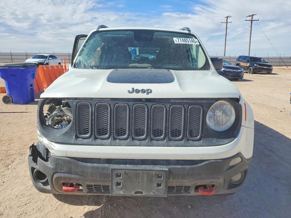 2015 Jeep Renegade Trailhawk