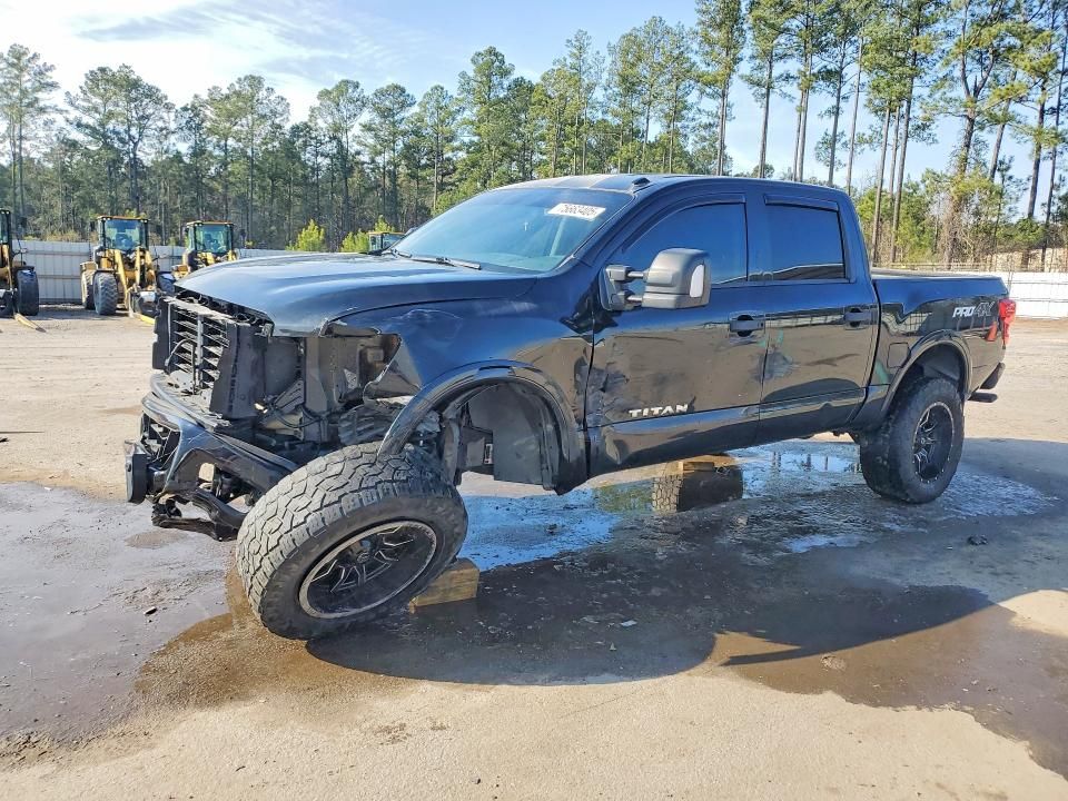 2019 Nissan Titan sv