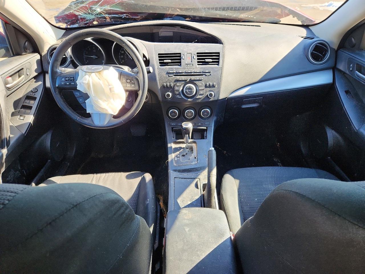 2013 Mazda 3 I