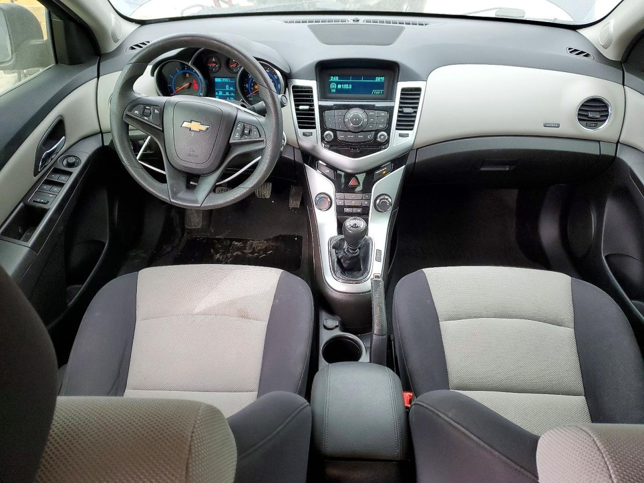 2015 Chevrolet Cruze ls