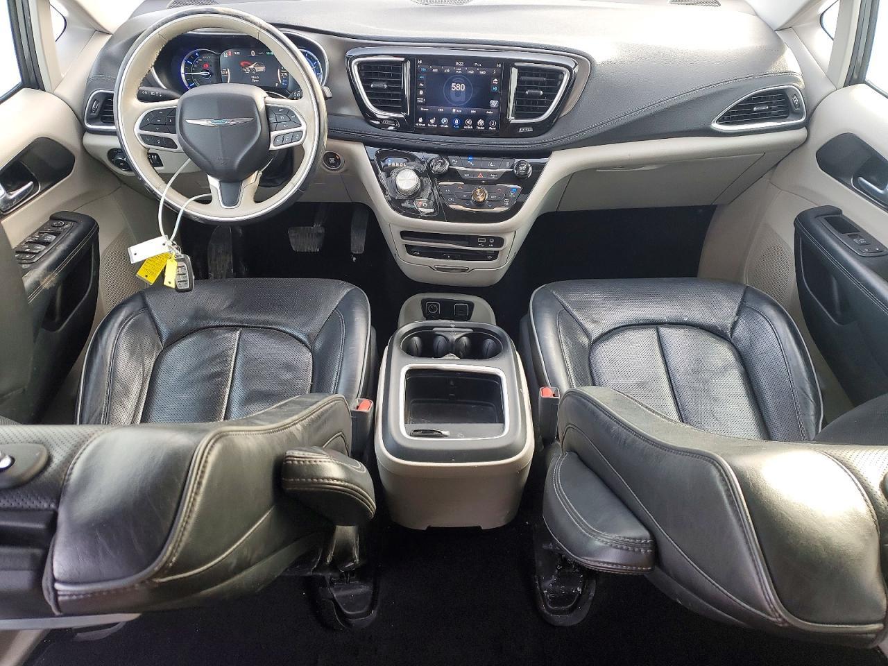 2018 Chrysler Pacifica Hybrid Limited