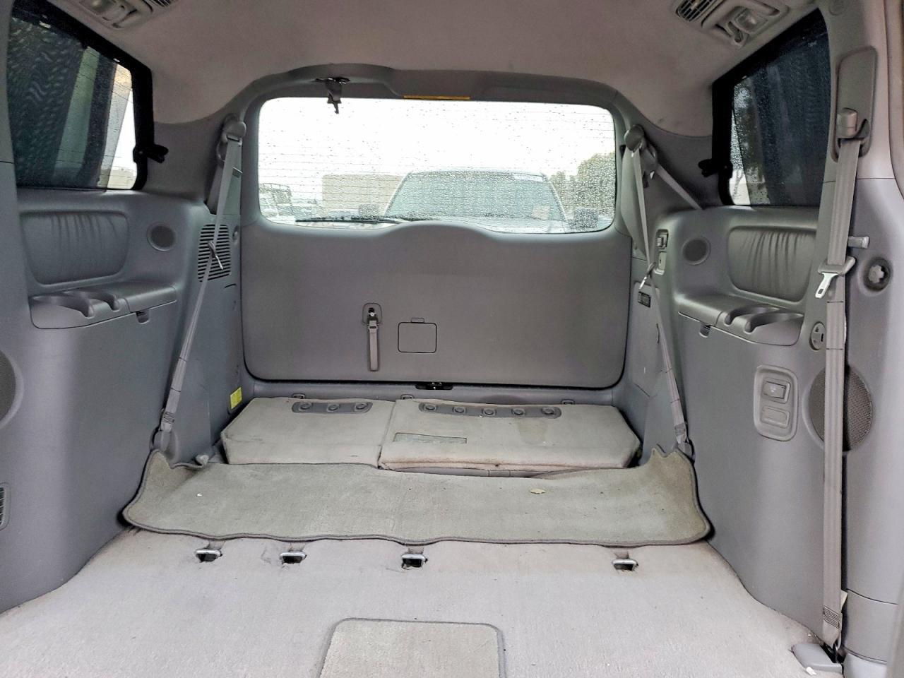 2010 Toyota Sienna xle