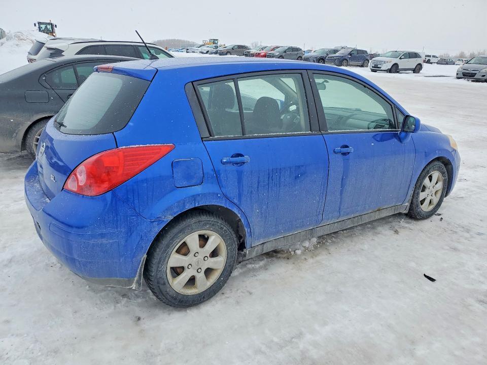 2009 Nissan Versa s