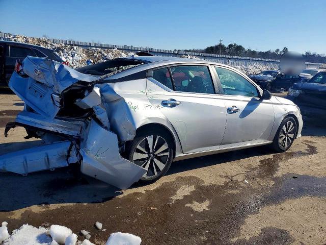 2021 Nissan Altima sv