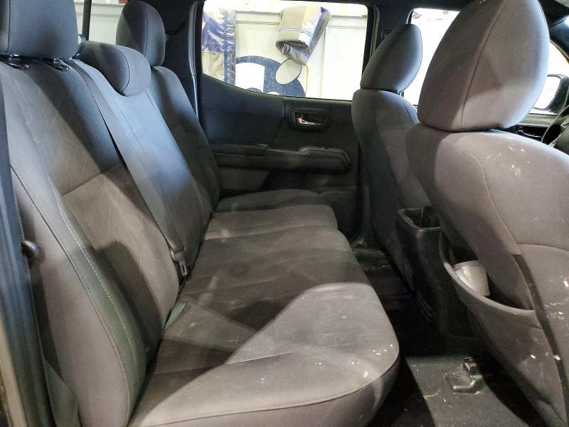 2017 Toyota Tacoma Double cab