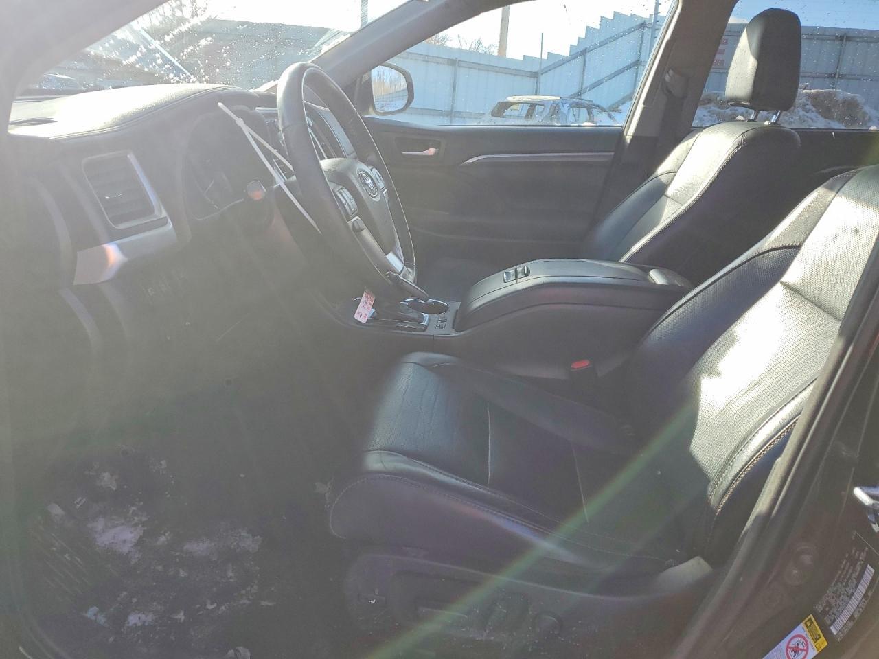 2017 Toyota Highlander Limited