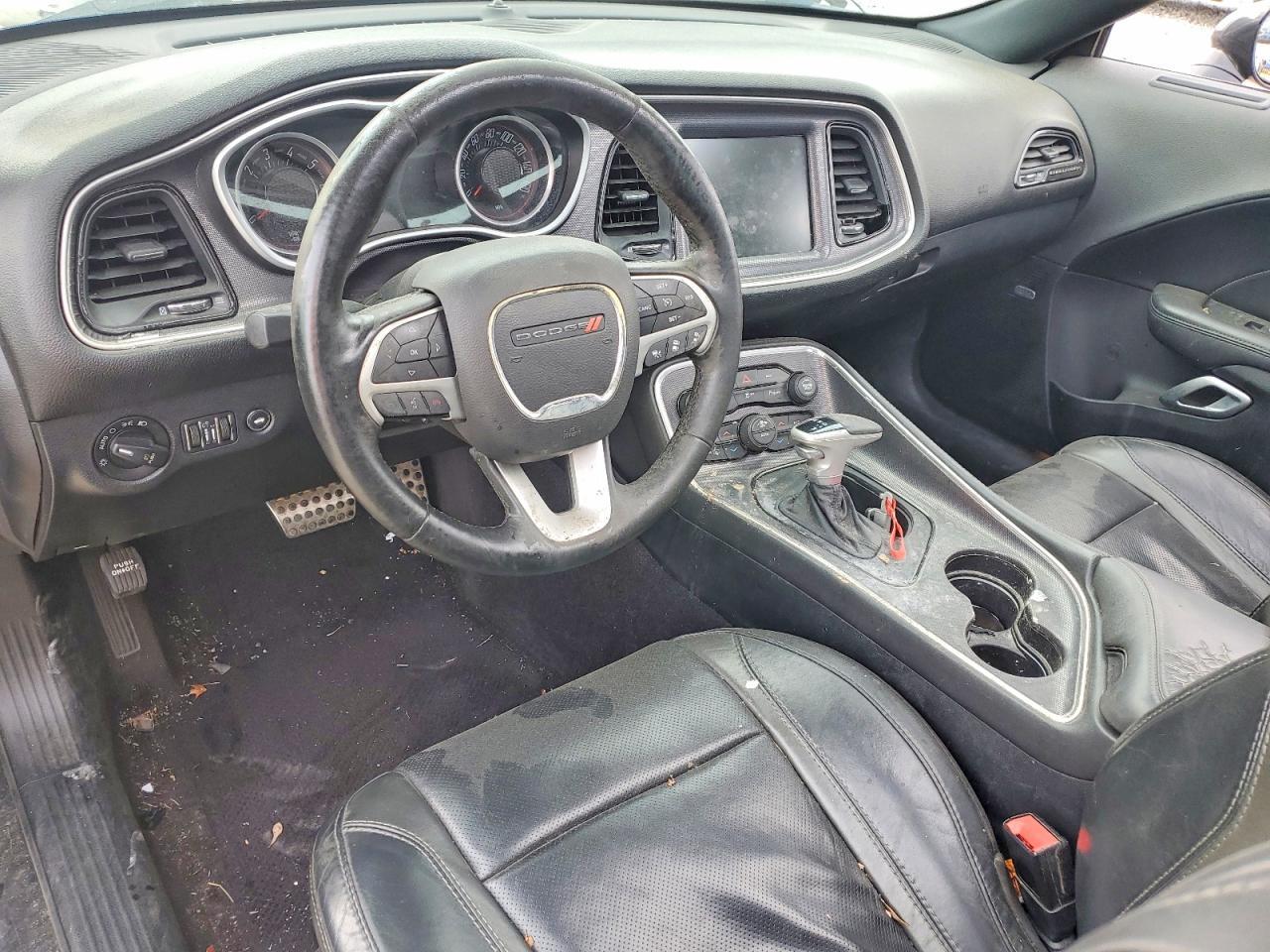 2016 Dodge Challenger sxt