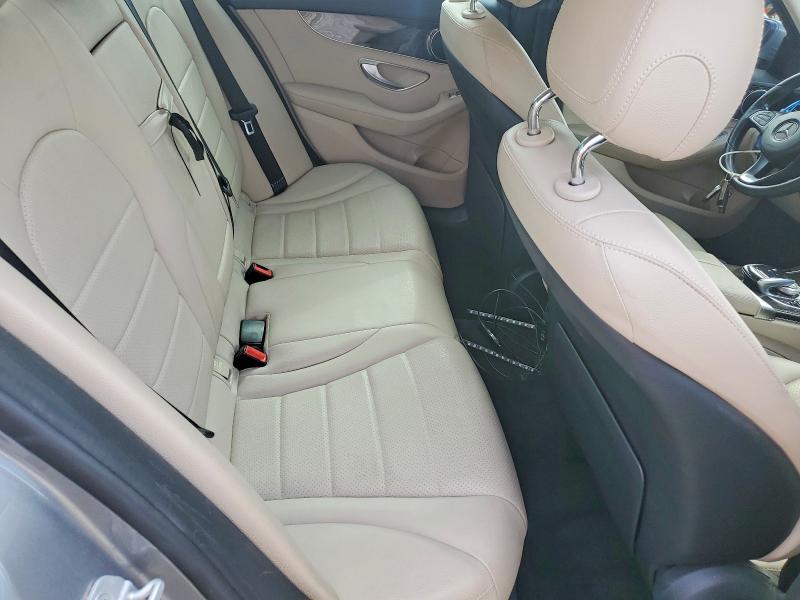 2016 Mercedes-Benz C300