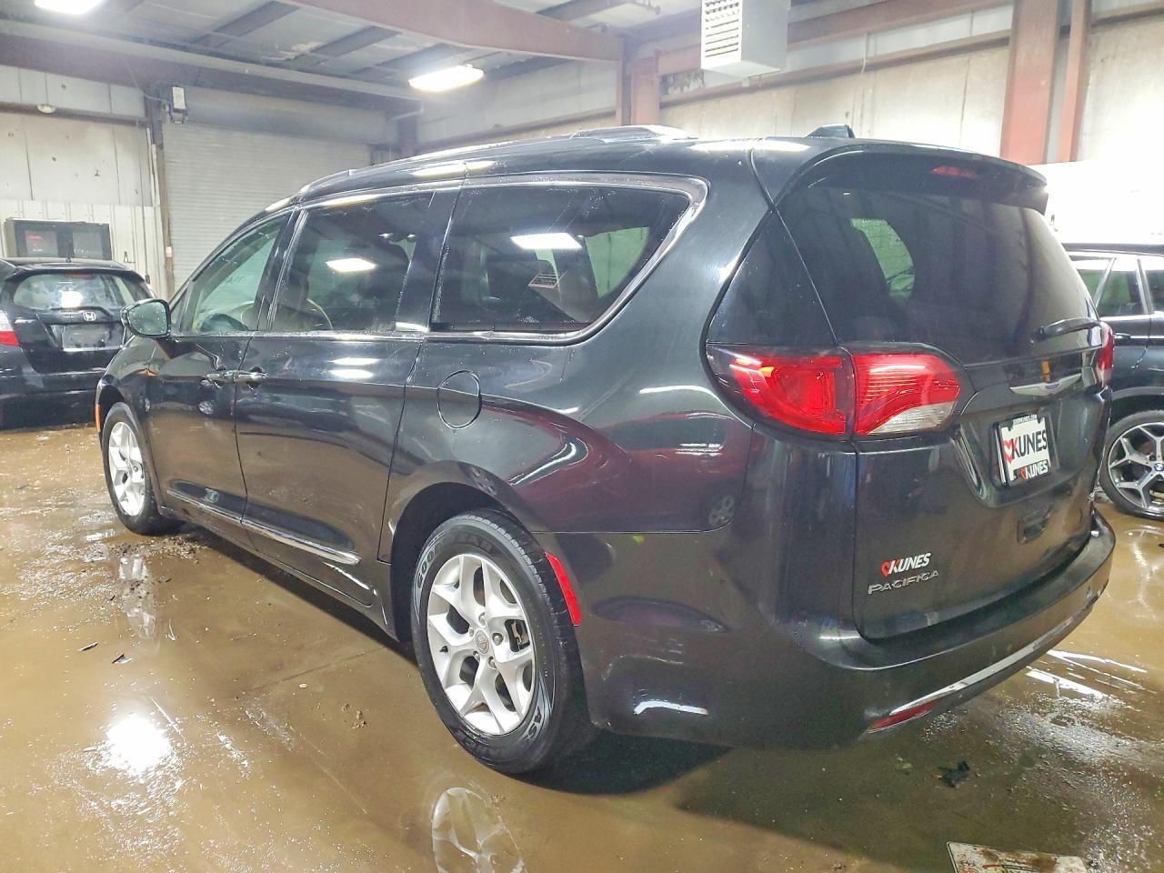 2020 Chrysler Pacifica Limited
