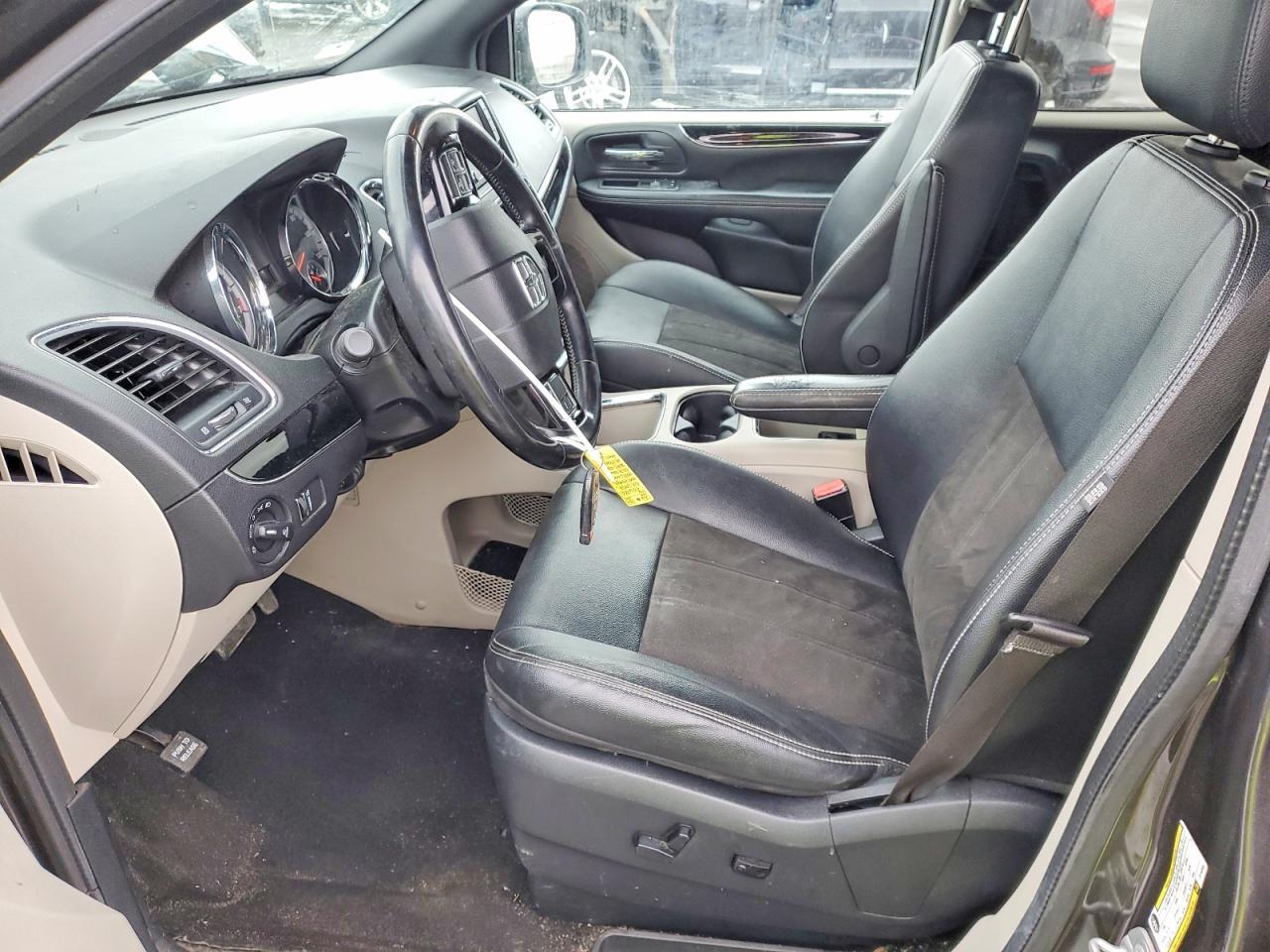 2020 Dodge Grand Caravan sxt