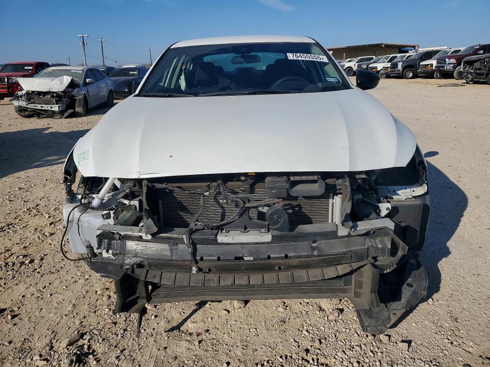 2024 Niss Altima 2.5 s