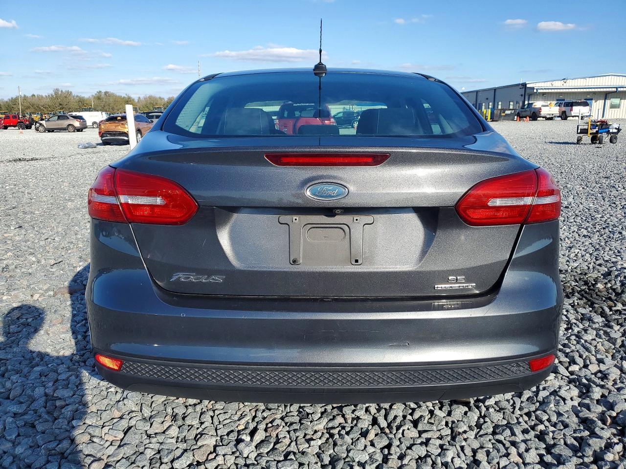2015 Ford Focus se