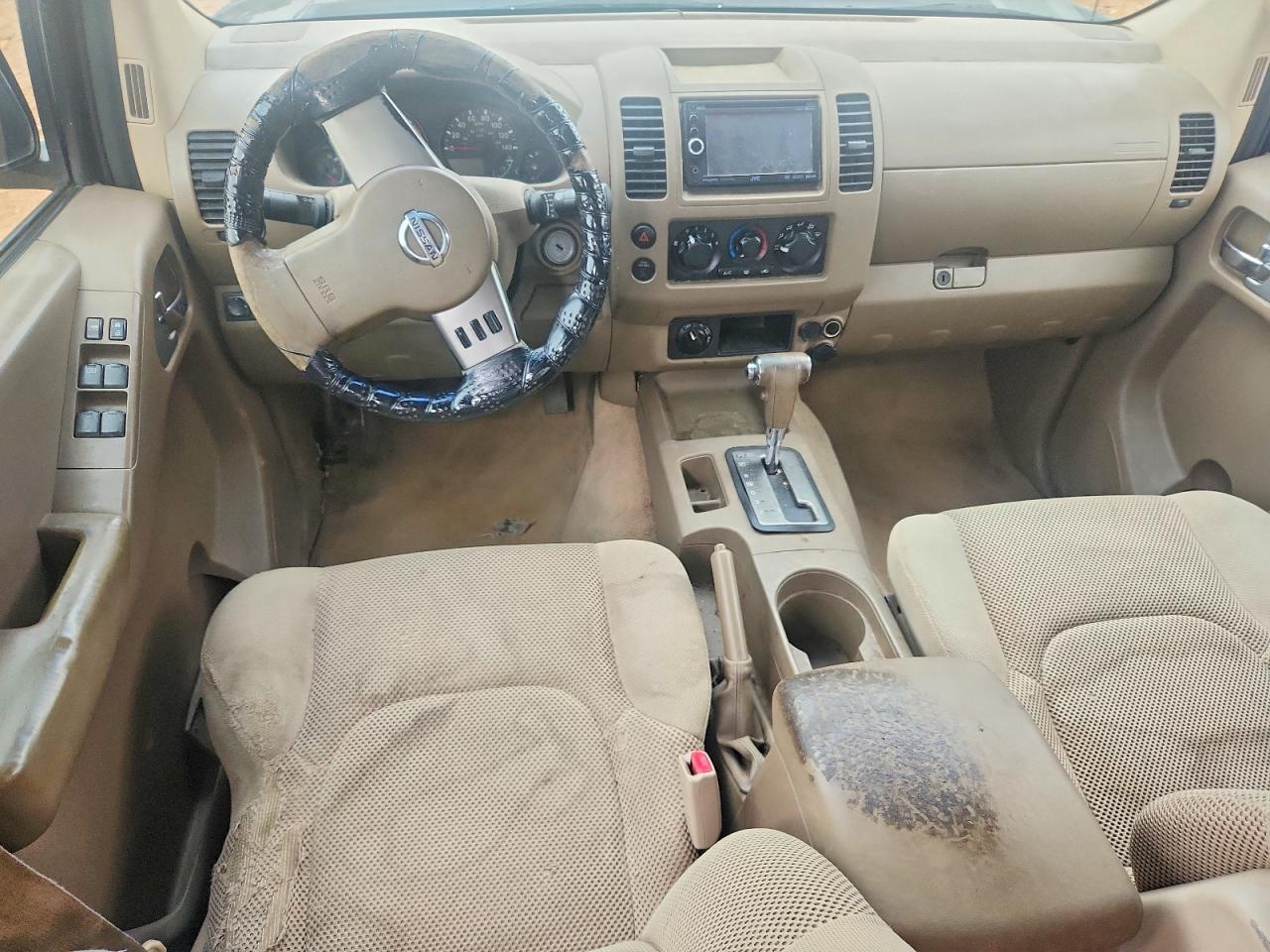 2007 Nissan Frontier Crew Cab LE